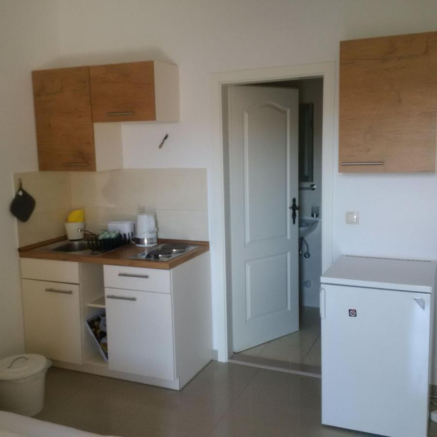 بريلا Apartments Lucija المظهر الخارجي الصورة