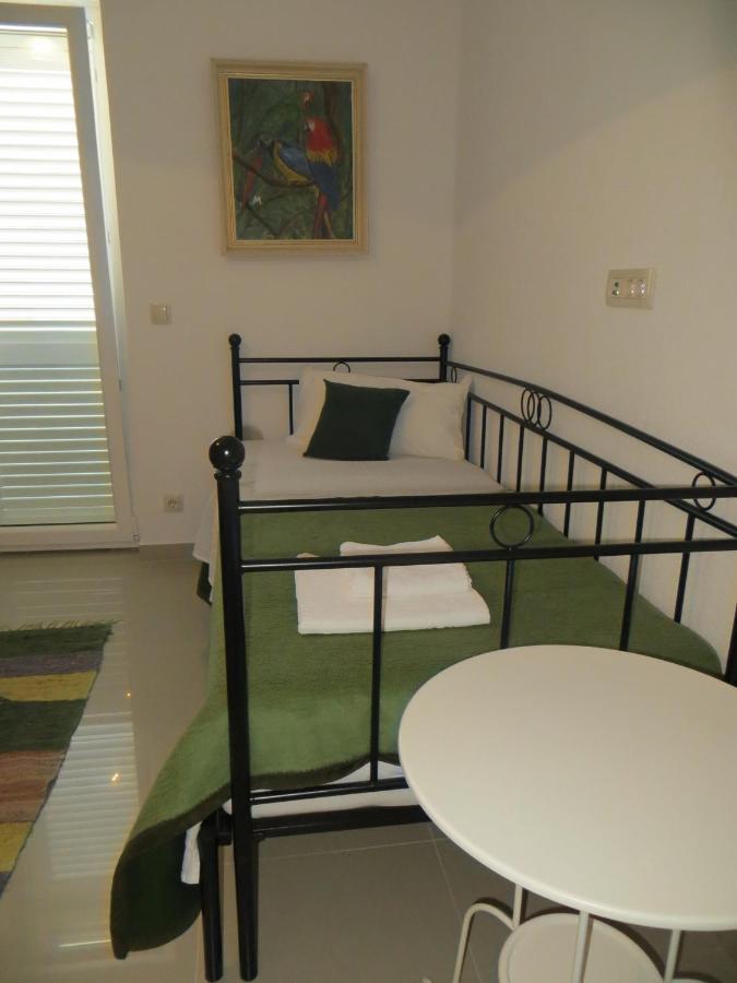بريلا Apartments Lucija المظهر الخارجي الصورة