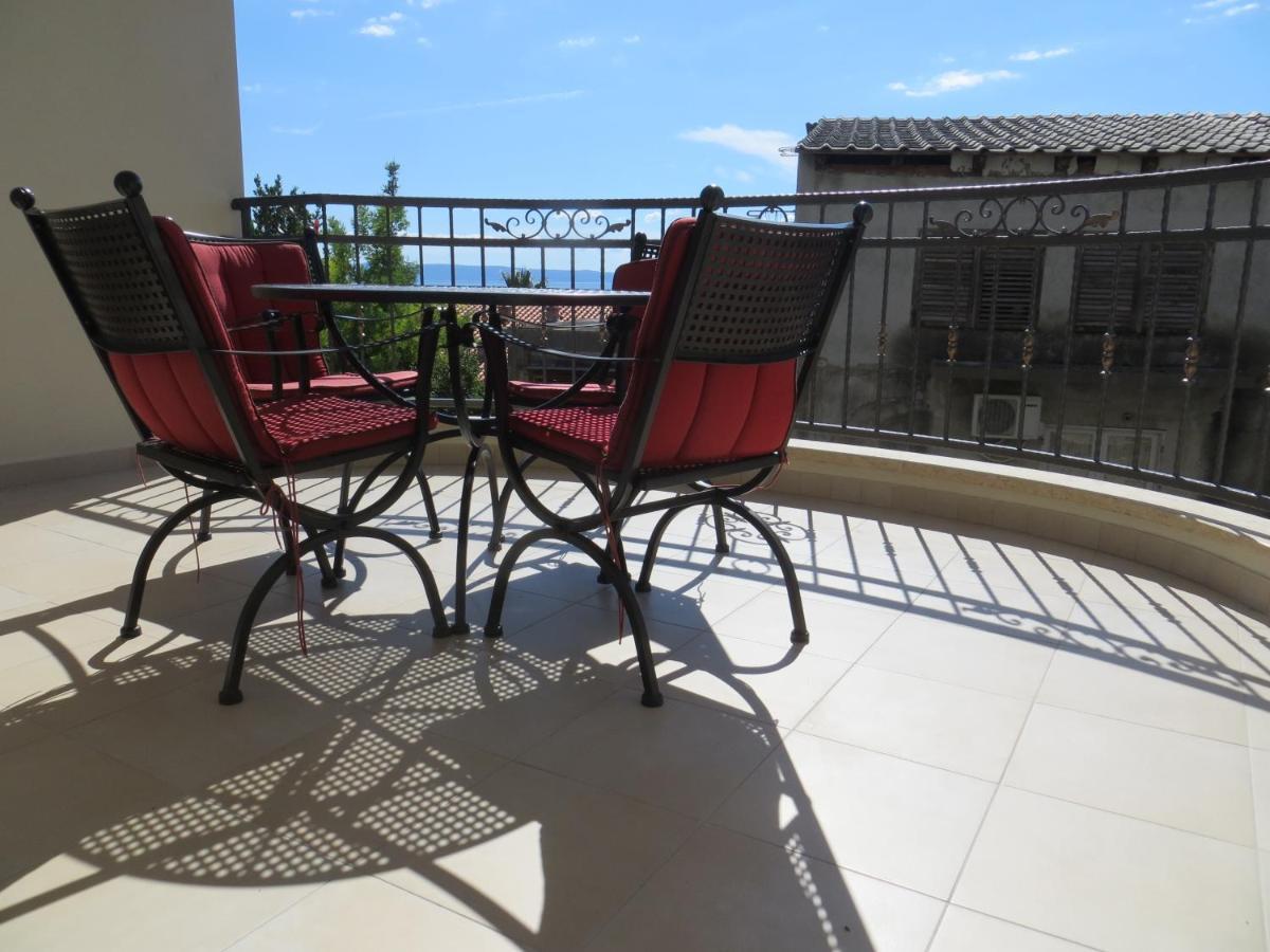 بريلا Apartments Lucija المظهر الخارجي الصورة