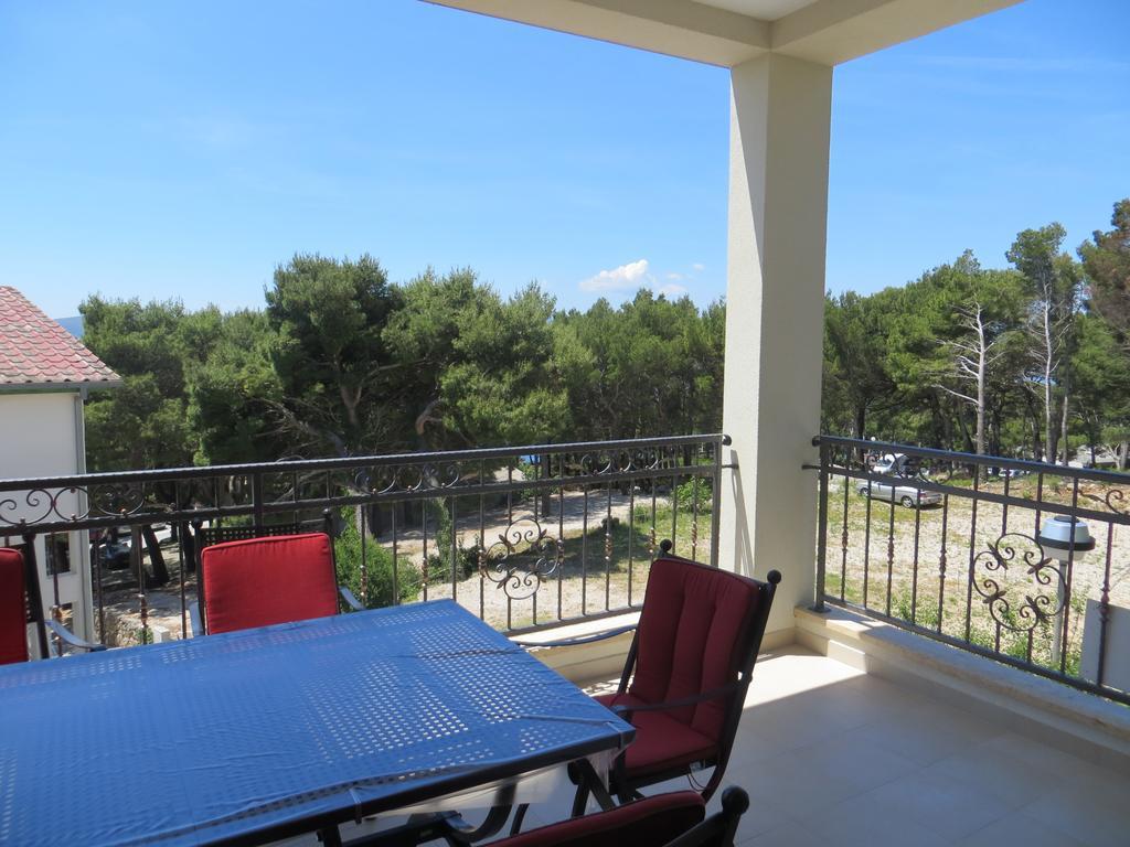 بريلا Apartments Lucija المظهر الخارجي الصورة