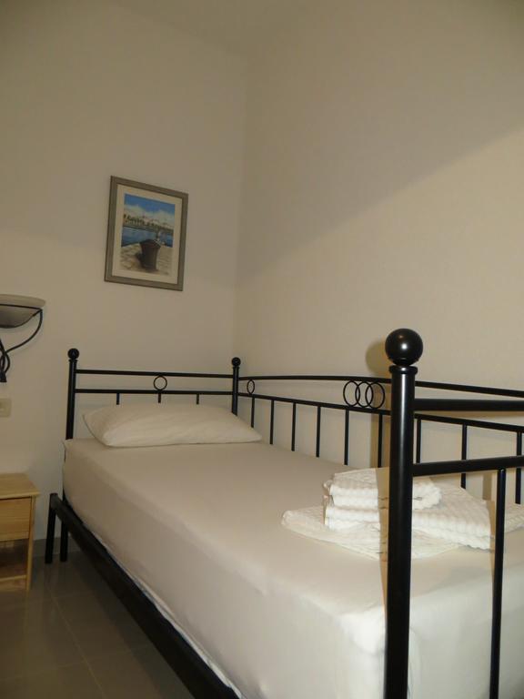 بريلا Apartments Lucija الغرفة الصورة