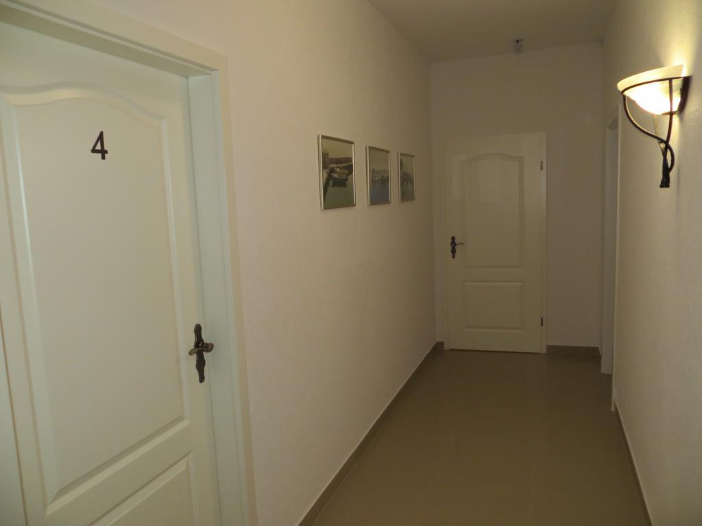 بريلا Apartments Lucija المظهر الخارجي الصورة