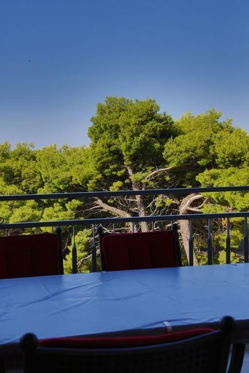 بريلا Apartments Lucija المظهر الخارجي الصورة